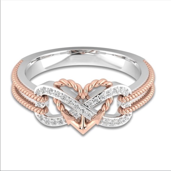 Jewelry - 🔴🆑PHASING OUT READ🆕 Discription